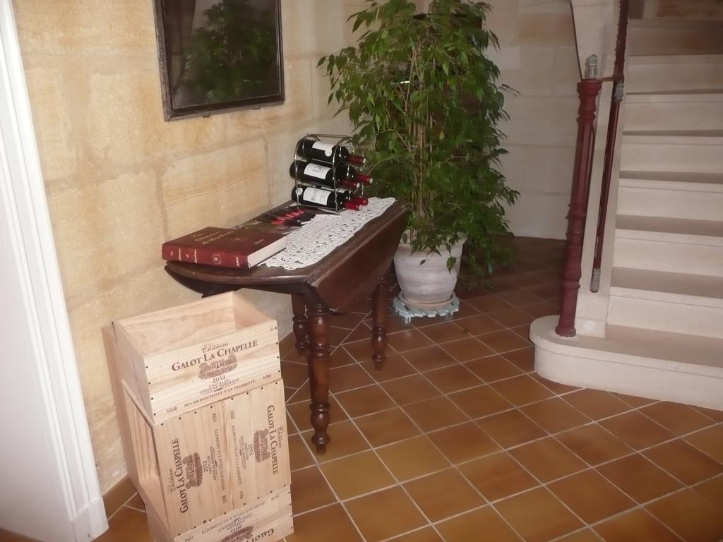 Hotel Galot La Chapelle Gardegan-et-Tourtirac Zewnętrze zdjęcie